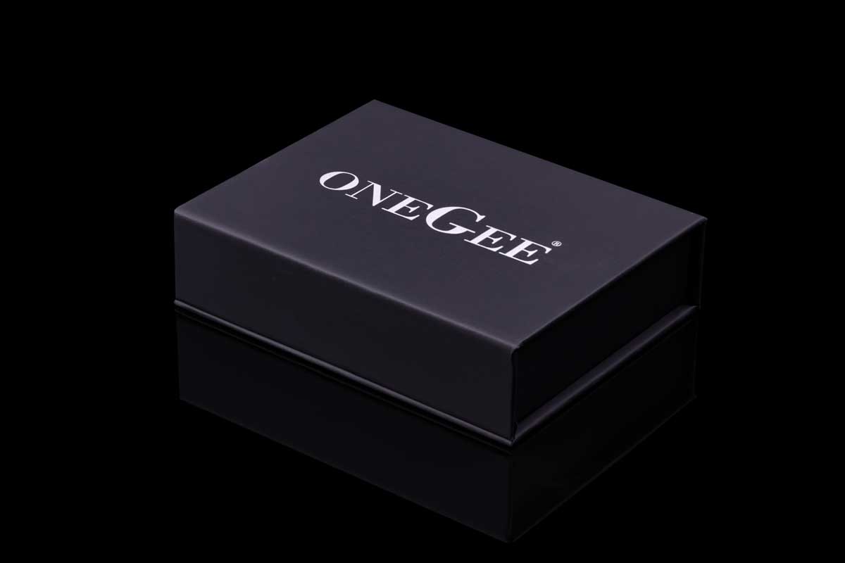 Packaging Cardboard Box in Black closed